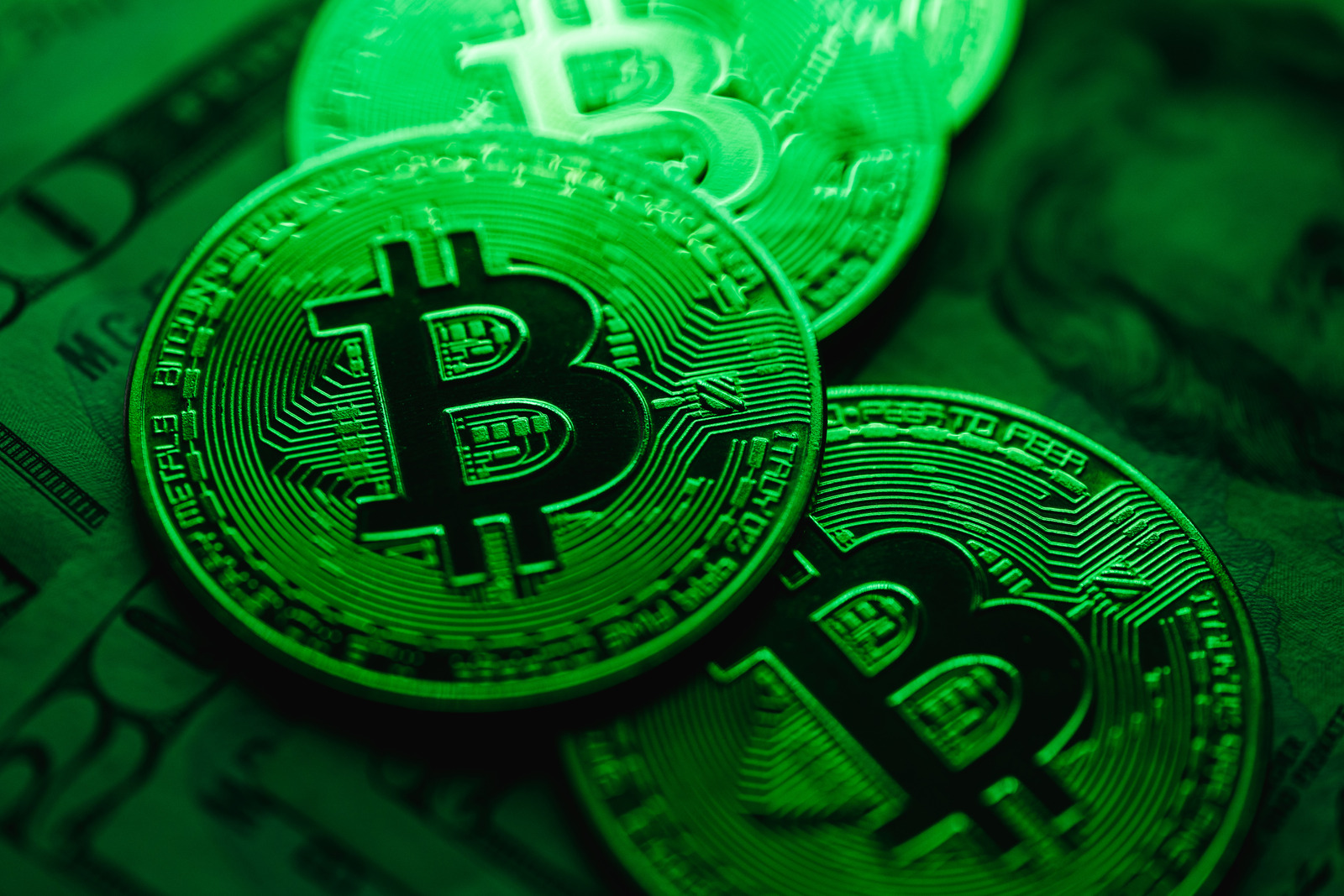 USDT、微信、支付宝等支付服务